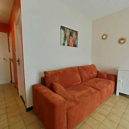 Maison 3 Pieces, Jardin Clos, Pres Plage, Wi-fi, Animaux Bienvenus - Fr-1-224a-84 Holiday home